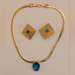 D’Orlan Necklace & Matching Earrings.